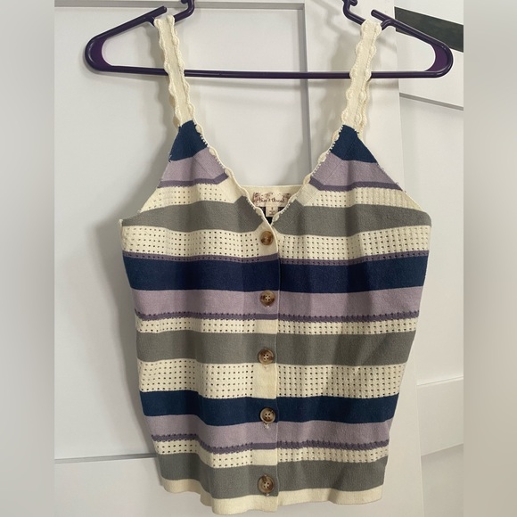 Hem & Thread button down cami - Picture 3 of 4